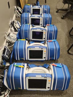 Zoll Zenix  EMS Monitor Defibrillator  1