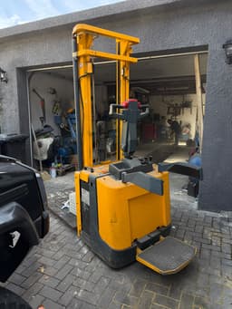 Jungheinrich hochhubwagen 1